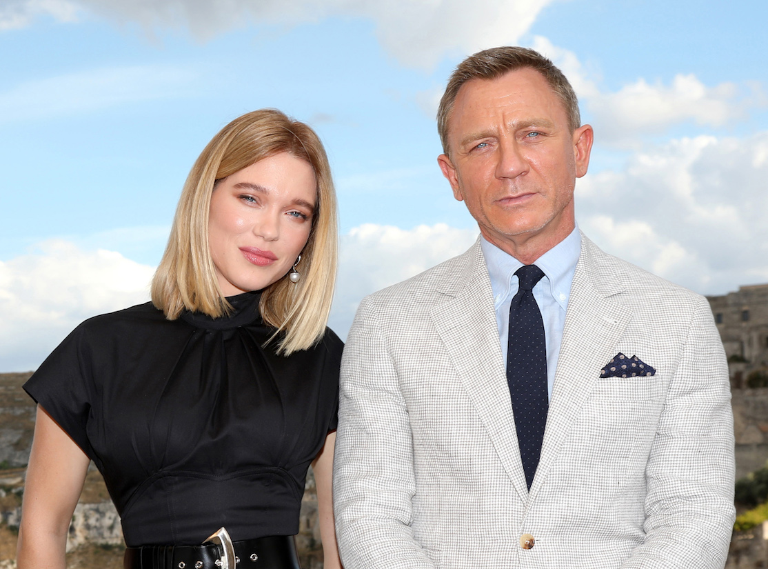 Daniel Craig Spotted On James Bond Set in Brunello Cucinelli Suit ...